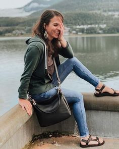 Follow on Instagram @willow.and.luna Casual Crossbody Hobo Bag With Handle Drop, Casual Hobo Bag With Handle Drop And Crossbody Shape, Casual Satchel Shoulder Bag With Handle Drop, Casual Top Handle Hobo Bag, Casual Everyday Satchel With Handle Drop, Fall Season Everyday Hobo Bag With Handle Drop, Fall Double Handle Bucket Bag, Everyday Fall Hobo Bag With Handle Drop, Fall Everyday Double Handle Bucket Bag