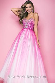 Wedding Dress With Pink, Women In Dresses, Romantic Dresses, Pink Bottom, Pink Prom, Pink Dresses, فستان سهرة