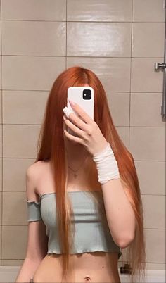 Class Fits, Ginger Models, Red Hair Inspiration, Ginger Hair Color, Vintage Inspired Outfits, Hair Inspo Color, Dream Hair, Ginger Hair