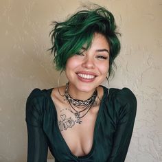 Emerald Green Short Hair, Pixie Green Hair, Artsy Haircuts For Women, Short Textured Bob Hairstyles, Undercut Shaggy Bob, Short Wild Hair, "bixie" Hairstyles, Edgy Short Hair Pixie, 90s Bixie Haircuts