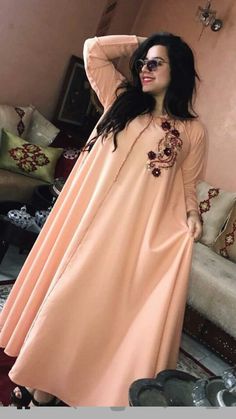 Fashion Traditional Dresses, Dress Hijab Outfit, Hijab Outfit Dress, Arabic Dress, Moroccan Clothing, Dress Pakistani, Dress Abaya, Dresses African, Moroccan Fashion