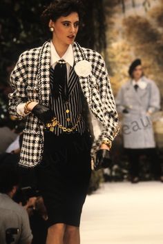 Ines_de_la_Fressange_Chanel_cs_1985_photo_Guy_Marineau_083 Chanel Old Money, Chanel 90s, Vintage Hollywood Glamour