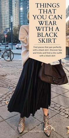 Black Skirt Winter, Black Skirt Outfit Fall, Black Skirt Outfit Winter, Black Midi Skirt Outfit, Long Black Skirt Outfit, Black Pleated Midi Skirt