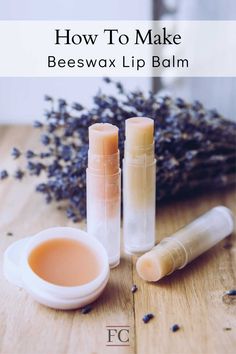 Beeswax lip balm in tubes and in lip balm tins with lavender in the background Beeswax Lip Balm Recipe, Bees Wax Lip Balm, Chapstick Recipe, Beeswax Diy, Beeswax Recipes, Bug Bite Relief, Wax Lips