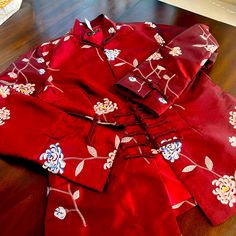 Beautiful Silk Style Chinese Blouse With Frog Buttons Beautiful Details And Perfect Condition. Embroidery Style Fitted Top Brand New. Elegant Red Tops With Floral Embroidery, Red Stand Collar Top For Spring, Elegant Red Embroidered Tops, Traditional Red Blouse For Spring, Frog Buttons, Chinese Blouse, Silk Style, Fitted Top, Workout Tops