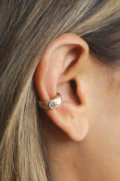 Hammered Ear Cuff with Pear Crystal Conch Cuff, Crystal Ear Cuff, Conch Jewelry, Back Necklace, Chain Anklet, Dream Jewelry, Gold Plated Chains, Conch, Clear Crystal