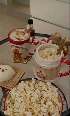 Winter Aesthetic Pictures, Christmas Movie Night, Christmas Date, Aesthetic Ideas