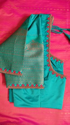 Blouse design Simple Aari Work For Blouse, Simple Blouse Designs For Silk Saree, Simple Design Aari Work Blouse, Aari Simple Designs, Thread Work Aari Blouse Design, Blouse Maggam Work Designs Latest, Simple Maggam Designs, Blouse Computer Work Designs, Maggam Work Simple Designs