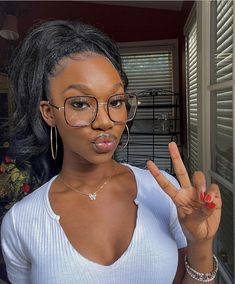 Glasses For Big Nose Women, Glasses On Black Women, Prescription Glasses On Black Women, Black Women Glasses, Chunky Glasses Frames Black Women, Square Glasses Frames Black Women, Square Glasses Black Women, Glasses Black Women, Cat Eye Glasses Black Women