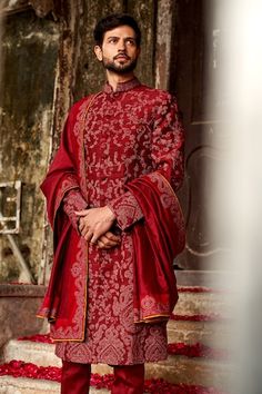 Buy Green Viscose Silk Hand Painted Floral Motifs Mumtaz Anarkali With Dupatta For Women by Kalista Online at Aza Fashions. Red Sherwani For Men, Red Sherwani Indian Groom, Red Kurta Men, Sherwani For Men Wedding Indian Groom, Red Indian Outfit, Maroon Sherwani, Waistcoat Pattern, Sherwani For Men Wedding