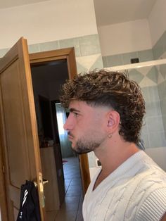 Men’s Haircut Ideas Short, Taper Short Mullet Fade, Faded Mullet Men Curly, Modern Mullet Haircut Curly, Faded Mullet Haircut For Men, Mullet Fade Haircut Curly, Curly Side Part Men, Men Haircut Mohawk, Men's Mullet Hairstyle