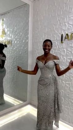 Aso Ebi Off Shoulder Dress, Off The Shoulder Aso Ebi, Champagne Asoebi Styles, Off Shoulder Asoebi Styles, One Shoulder Asoebi, Igbo Asoebi Styles, Bridesmaid Asoebi Styles, George Lace Styles African, George Asoebi Styles