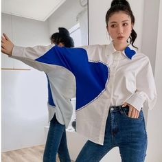 Pattern solid colorStyle splicingSleeve length and long sleevesProcess collage/splicingVersion straight tube typeRegular lengthCollar POLO collarRegular sleeve shapeColor WhiteSizes S, M, L size length（cm） bust（cm） shoulder（cm） sleeve（cm） S 78 112 39 64 M 79.5 116 40 65 L 81 120 41 66 Spring Attire, White Button Up Shirt, Shapewear Dress, Straight Clothes, White Button Up, Corset Lingerie, Women Long Sleeve Tops, Spring Shirts, Shirt Long Sleeve