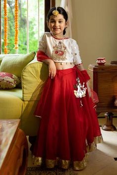 Indian Dresses For Girls, Traditional Baby Dresses, Latest Bridal Lehenga Designs, Lehenga And Blouse, Kids Lehenga Choli, Kids Blouse Designs, Kids Blouse, Kids Lehenga