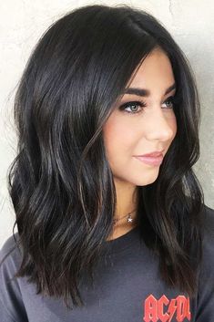 Black Hair Color Ideas, Deep Black Hair, Brunette Balayage, Hair Color Chart, Trendy Hair Color, Hair Color And Cut, Trendy Hair