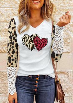 Item #: SCM010724_1 Package : 1 piece Clothing Length : Regular Decoration : Lace Material : Polyester Pattern Type : Heart Pattern Type : Leopard Pattern Type : Plaid Sleeve Length : Full Sleeve Style : Regular Style : Casual Season : Autumn/Winter Item Weight : 190.00 gram Heart Leopard, Tops For Women Casual, Legging Outfits, Lace Splicing, Fashionista Clothes, Long Sleeve Tops Casual, Round Neck Sweatshirts, Plus Size Kleidung, Casual Lace