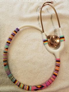 Fully beaded MDF stethoscope. Acailable in any colors you want . $200+s&h. Size 15 beads. Available in partial beading as well. Stethoscope Accessories, Student Midwife, Dream Items, Beaded Patterns, Nursing Supplies, Nurse Rock, Medical School Motivation, Medical School Inspiration