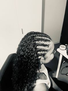 Half Cornrows Curly Hair, Curly Hair With Cornrows, Half Braid Half Curly Natural Hair, Half Braids Half Curls Short Hair, Braids To Curly Hair, Braids Going To The Back With Curls, Braids To Do On Natural Hair, Braids Going Back With Curls, Braid With Hair Out