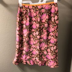 The Is A Beautiful 100% Silk Skirt With A Poly Lining. Love This Skirt But Never Fit Me. Still Has The Tag On It.The Colors Are Brown, Pink And Orange. Pink Stretch Skirt For Vacation, Stretch Pink Skirt For Vacation, Stretchable Pink Skirt For Vacation, Everyday Skirts, Bow Skirt, Floral Pencil Skirt, Tweed Pencil Skirt, Knit Pencil Skirt, Pencil Skirt White