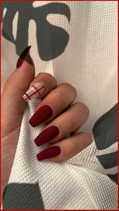 Christmas Gel Nails, Christmas Nails Acrylic, White Nail, Acrylic Nails Coffin Short, Short Acrylic Nails Designs, Xmas Nails, Best Acrylic Nails, Cute Acrylic Nails