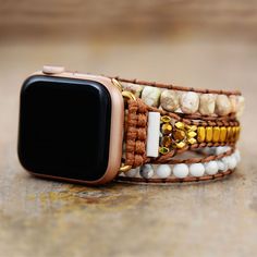 Stay cool with this sleek and stylish Apple Watch Band. Compatible with all Apple Watch series, from 1 to 8, it provides an excellent fit and secure hold. Enhance your style with this high-quality white band! Material: Jasper, Howlite, Crystal, Metal. Size: 3 sizes. small-48cm（6" White Apple Watch, White Apple Watch Band, Howlite Crystal, White Apple, Wristband Bracelet, Wholesale Gifts, Couple Jewelry, White Band, Apple Watch Band