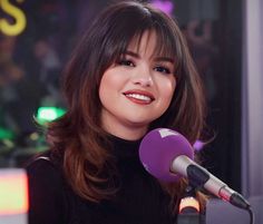 Selena Gomez Fringe, Selena Gomez Haircut, Selena Gomez Bangs, Selena Gomez Hair, Celebrity Aesthetic, Selena Gomez Cute, Hairstyles For Layered Hair, Hair Appointment