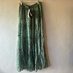 Beautiful Green With Gold Tiered Skirt. Lined, Elastic Waist.Nwt. Silk Beach Skirt For Summer, Bohemian Long Silk Skirt Bottoms, Bohemian Silk Long Skirt Bottoms, Bohemian Silk Long Skirt, Summer Silk Maxi Skirt Full Skirt, Summer Silk Maxi Skirt Full Shape, Summer Silk Full Maxi Skirt, Summer Full Silk Maxi Skirt, Bohemian Silk Skirt For Spring