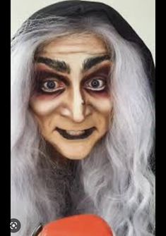 Witch Face Makeup, Witch Face Paint, Boo Costume, Baba Jaga, Creepy Halloween Makeup, Halloween Makeup Pretty, Witch Makeup