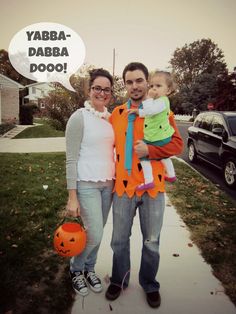 casual flintstones family halloween costume - thrift store t-shirts - diy peplum top - fred - wilma - pebbles Plus Size Wilma Costume, Flinstones Halloween, Wilma Costume, Pebbles Flintstone Halloween Costume, Flintstones Halloween Costumes, Flintstones Costume, Pebbles Costume, Family Halloween Costume, Shirts Diy