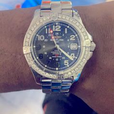 41mm Case Size 1.6ct Diamond Bezel Black/Silver Face Watch Is In Mint Condition Breitling Colt, Bezel Diamond, Accessories Watches, Mint Condition, Black Silver, Mens Accessories, Mint, Silver, Black