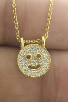 Dainty Smiley Face Coin VVS Diamond Chain Necklace, 14k/18k Micro Pave Happy Emoji Face Pendant, ZoimeJewellery, Women's Day Sale Vvs Diamond Chain, Happy Emoji, Emoji Face, Diamond Chain Necklace, Face Pendant, Vvs Diamond, Emoji Faces, Diamond Chain