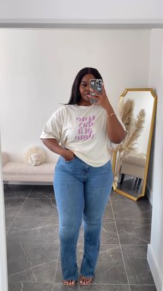 5 Best Plus Size Airport Outfits You Should Try | Chic & Aesthetic Plus Size Airport Outfits Mid Size Outfits Black Women, Everyday Spring Outfits Plus Size, Baddie Shein Outfits Plus Size, Plus Size Back To School Outfits, Thick Women Outfits, Plus Size Baddie Outfits Casual, Plus Size Outfits Black Women, Fashion Outfits Midsize, Plus Size Summer Outfits Black Women