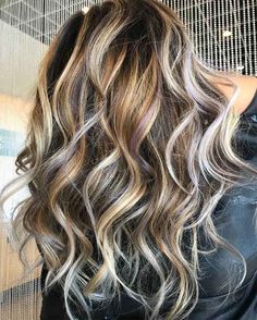 Dark Chocolate Hair Color, Bombshell Blonde, Dark Chocolate Hair, Blonde Highlights On Dark Hair, Hair Color Chocolate, Chocolate Hair, Dark Hair With Highlights, Caramel Hair, Brown Hair With Blonde Highlights