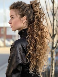 Curly Ponytail Natural Hair, Hairstyles For Long Natural Hair, Curly Ponytail Hairstyles, Ponytail Curly Hair, Braids And Twists, Cute And Easy Hairstyles, Wedding Ponytail, Protective Braids, Curly Hair Ponytail