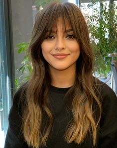 Trendy Straight Wispy Bangs Layered Haircuts With Bangs, Long Face Shapes, Straight Bangs, Fringe Hairstyles, Trendy Haircuts, Long Wavy Hair, Short Hair With Bangs