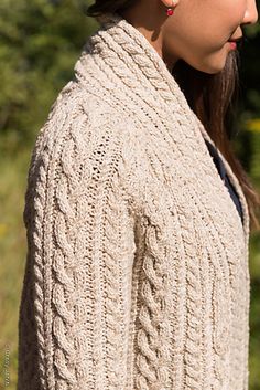 finished measurements: Cabled Cardigan, How To Purl Knit, Sweater Knitting Patterns, Cozy Sweater, Knit Or Crochet, Knitting Women, Knit Outfit, Sweater Pattern, Knitting Inspiration