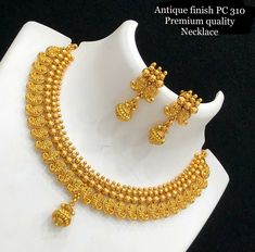 1 Tola Gold Set Designs, Latest Gold Necklace Set, Aesthetic Engagement Ring, Light Weight Gold Necklace, Necklace Designs Gold, Latest Gold Necklace, Gold Set Design, Necklace Set Indian Bridal Jewelry, Indian Gold Necklace Designs