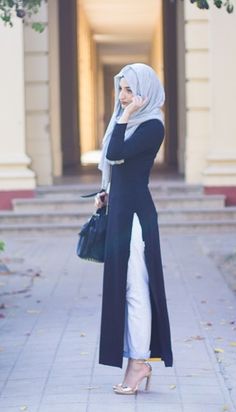 Pinned via Nuriyah O. Martinez | Filter Fashion Muslim Women Outfits, Modest Hijabi Fashion, Black And White Outfit