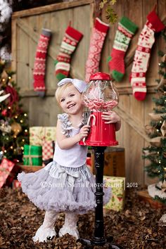 Christmas Mini Shoot, Fun Holiday Cards, Holiday Mini Session, Xmas Photos, Christmas Portraits, Christmas Shoot, Christmas Mini Sessions, Holiday Photography