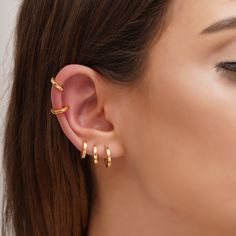 💎 All cartilage,tragus,helix,huggie hoop earrings are made with love for you. 💎 All Silver Jewelry are rhodium plated on 925 Sterling Silver. Gold and Rose colors are Vermeil Gold on 925 Sterling Silver. It does not cause allergies Nickel free and lightweight. 💎 Thickness 2mm  💎 Inner Diameter 5mm,6mm,7mm,8mm,9mm,10mm,12mm 💎  I accept returns. It would be great if you contact us within 7 days after you receive your earrings. You must mail your earrings (package) back to me. Expenses belong Trendy Huggie Piercings Gift, Trendy Huggie Piercings For Gifts, Trendy Hypoallergenic Hoop Cartilage Earrings, Trendy Internally Threaded Hoop Earrings For Everyday, Trendy Everyday Internally Threaded Hoop Earrings, Trendy Hypoallergenic Hoop Ear Cuff, Trendy Nickel-free Huggie Cartilage Earrings, Trendy Hypoallergenic Huggie Piercings, Trendy Internally Threaded Huggie Earrings