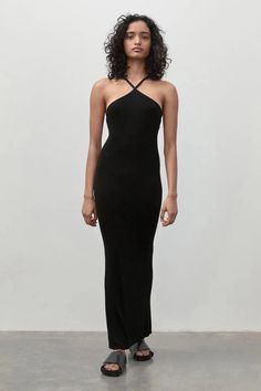 ST. AGNI Halter Knit Maxi Dress WOMEN'S DRESSES Maxi Dress Designs, St Agni, Disco Era, Minimal Look, Black Halter Dress, Maxi Knit Dress, Black Maxi, Learning Spanish, Summer 2022