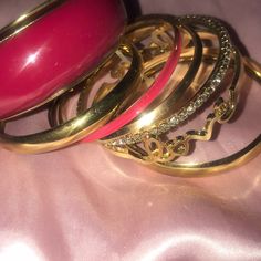 7pcs Gold/Pink Bangles Chic Pink Bracelets For Party, Gold Bangles For Women Indian, Pink Bangle Jewelry For Everyday, Gold Bangles For Women, Luxe Jewelry, Pink Acrylic Nails, Bangles Jewelry, Homestuck, Gold Bangles