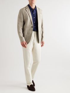 Oliver Spencer has an eye for premium tailoring that doesn't compromise on relaxed, modern style. This slim-fit 'Fairway' blazer is cut in an unstructured profile from lightweight linen, a perfect choice for any summer wedding. Oliver Spencer, Blazer For Men, Linen Suit, Gray Linen, Oliver Peoples, Linen Blazer, Blazers For Men, An Eye, Mr Porter