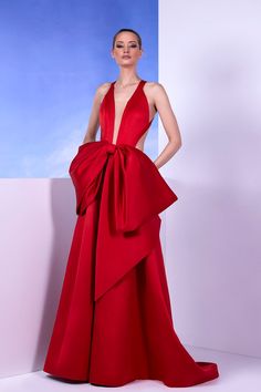 Bow detailed sleeveless satin gown – HerTrove Satin Ball Gown For Cocktail Occasions, Luxury Sleeveless Gala Gown, Sleeveless Satin Evening Dress For Gala, V-neck Gown For Red Carpet And Prom Season, V-neck Satin Finish Gown For Gala, Satin Finish V-neck Gown For Gala, Silk V-neck Gown For Gala, Red Carpet Ball Gown Evening Dress, V-neck Gown With Satin Finish For Evening