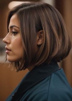 Haircuts Ideas For Women, Blonde Hair Short, Short Stacked Bob, Short Blonde Bob, Stacked Bob Haircuts, Short Stacked Hair, Short Stacked Bob Haircuts, Sleek Short Hair, Bob Ideas