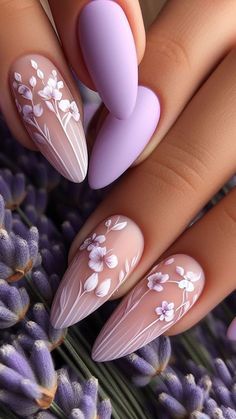 Almond Nail Art, Nagellack Trends, Green Nail Designs, Purple Nail, Almond Nails Designs, Spring Nail Art, Summer Nails Colors, Beach Nails, Nail Designs Spring