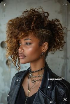 Edgy Updo, Curly Mohawk Hairstyles, Afrocentric Hairstyles, Women Haircut, Quick Hairstyle, Black Chicks