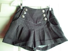 Cute Short Shorts Outfits, Washed Black Shorts With Belt Loops, Washed Black Belt Loops Shorts, Vintage High Waist Black Shorts, Black Vintage Fitted Shorts, Black Mini Shorts, Gothic Shorts, Sailor Shorts, Kei Fashion