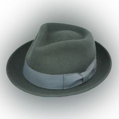 Brand New, No Tags. Brand: Henschel Hat Company Color: Charcoal Size: Large A Flash From The Past Brings Back Class. The Belleterre From Henschel Hat Company Features Warm Wool Felt And A Stylish Contrasting Grosgrain Band. Wool Felt Contrasting Grosgrain Band & Bow Crushable Gentleman Fitted Casual Top Hat For Fall, Casual Fitted Winter Hat Band, Classic Fedora For Outdoor, One Size Fits Most, Classic Outdoor Fedora One Size Fits Most, Fitted Outdoor Hats With Short Brim, Winter Outdoor Top Hat With Flat Brim, Casual Fitted Felt Hat For Winter, Fitted Outdoor Hat With Short Brim, Fitted Fedora Hat For Outdoor