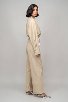 Beige and white cropped shirt with a pointed collar in viscose base. - Aza Fashions Pant For Women, Cropped Shirt, Leh, Shirt For Women, Straight Pants, Crop Shirt, Aza Fashion, Color Block, Pants For Women